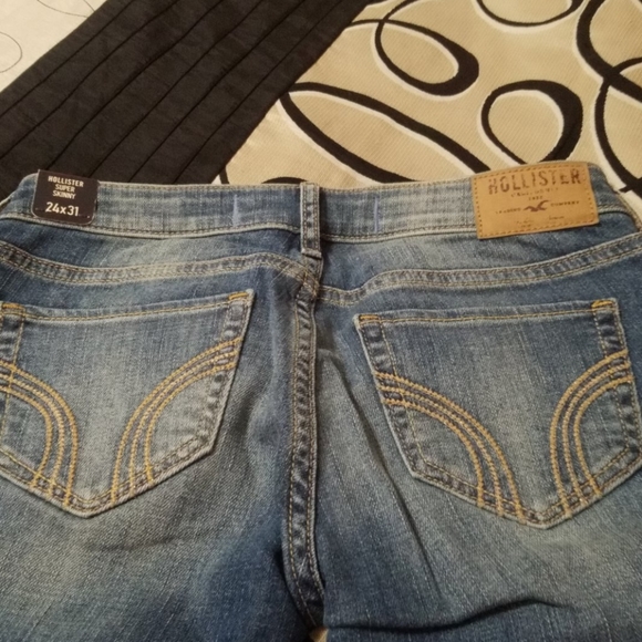 Hollister Super Skinny Jeans 24 x 31 NWT - Picture 6 of 7